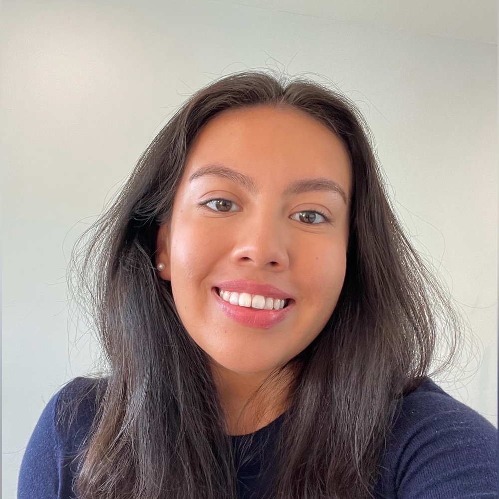 Meet your Posher, Carolina